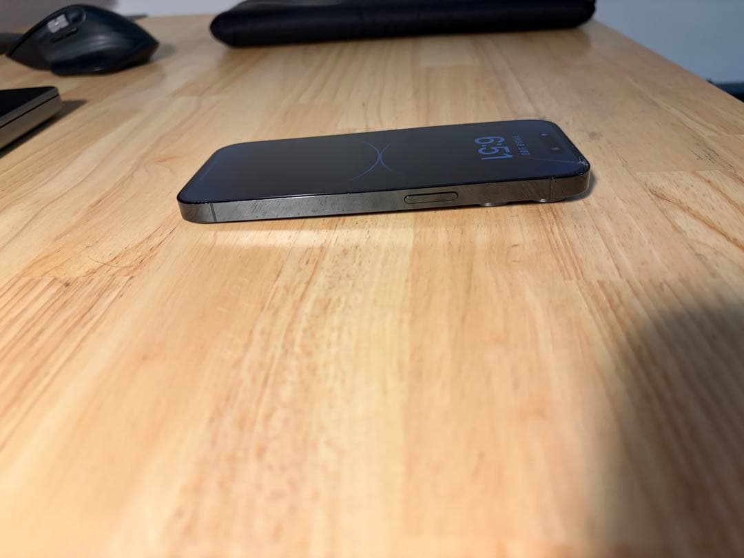 Apple iPhone 14 Pro スペースブラック　SIMフリー　前面傷