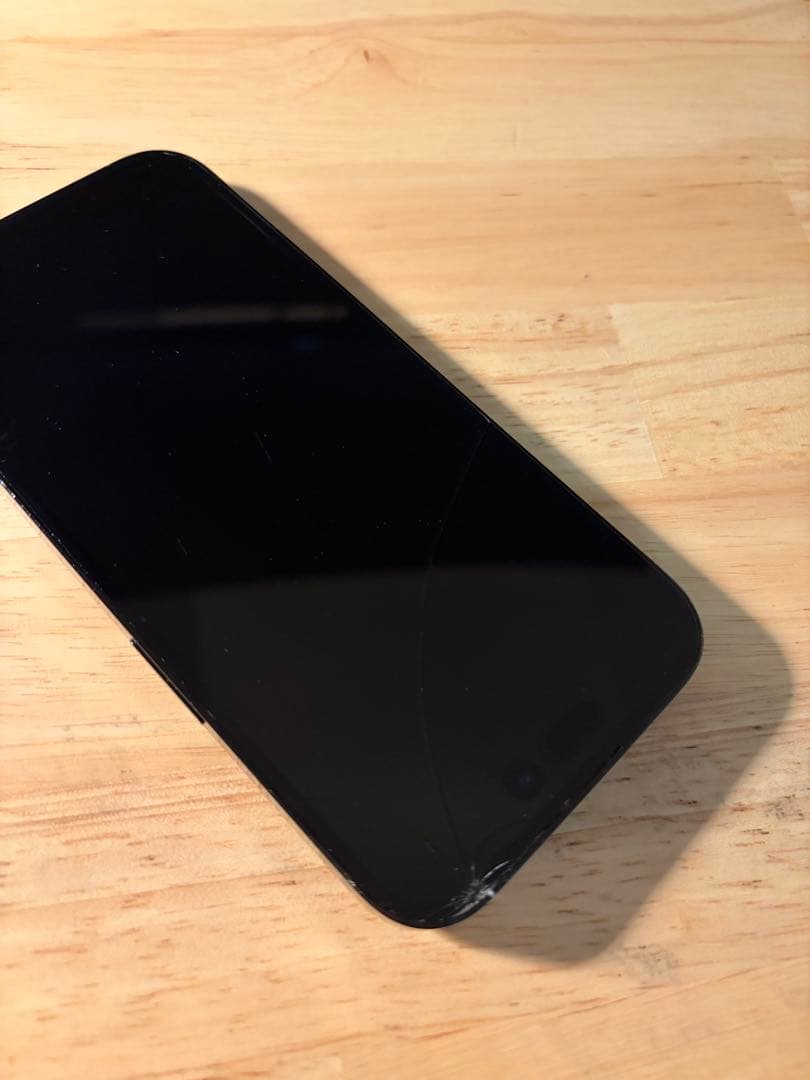 Apple iPhone 14 Pro スペースブラック　SIMフリー　前面傷