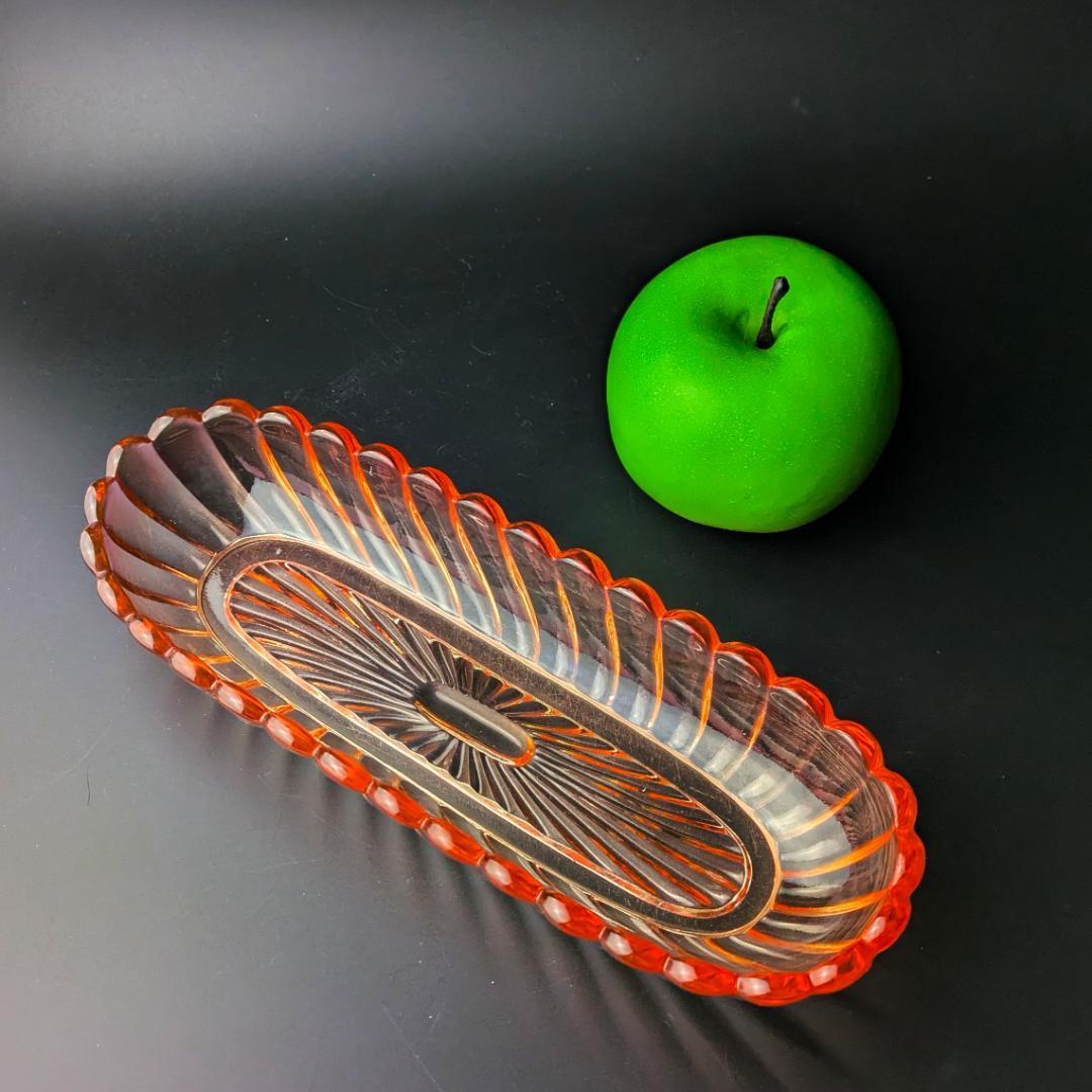 月末限定値下げ！レトロ感が可愛い★オールド バカラ バンブー トレイディッシュ皿