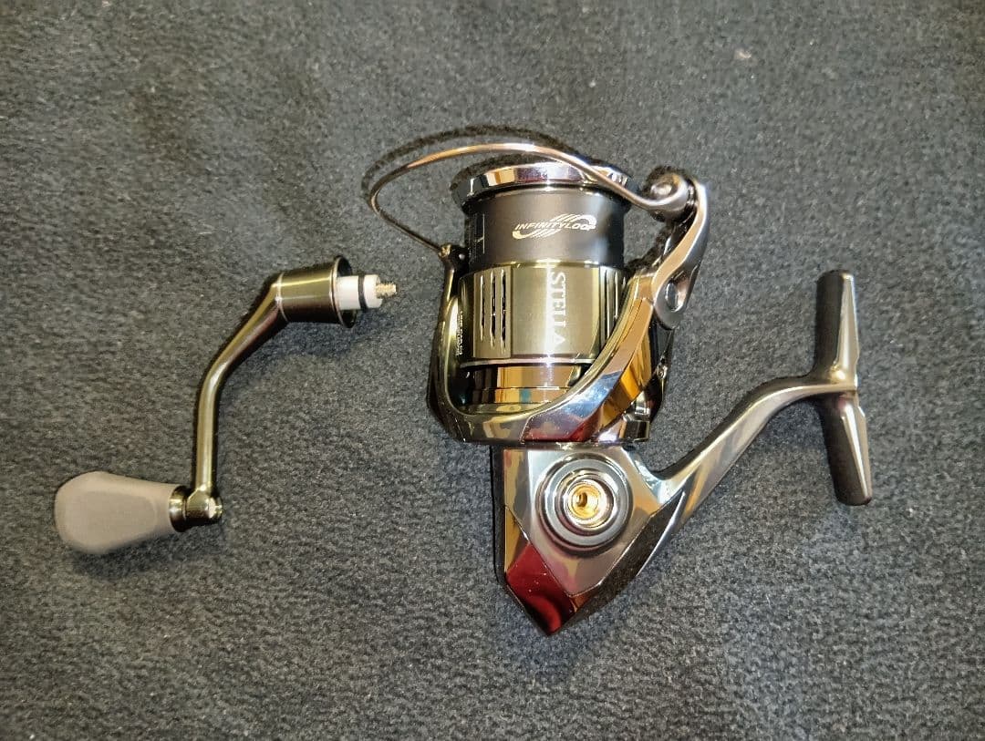L*3様 SHIMANO　ステラ2500SHG 22