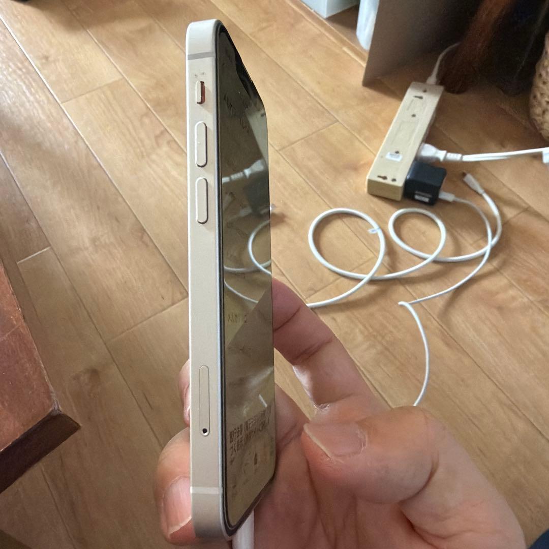 美品 海外製 iPhone 13 mini 256GB ホワイト