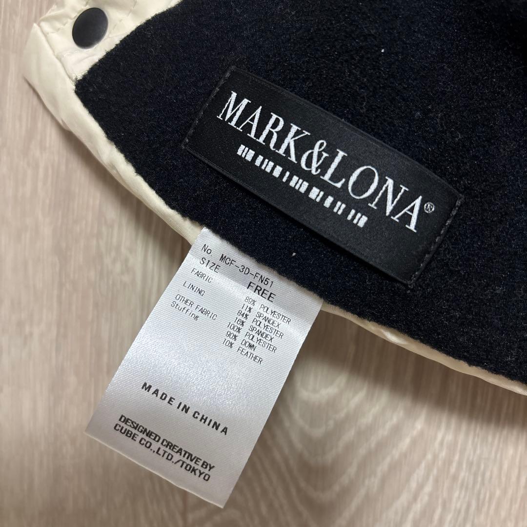 マークアンドロナ　ネックウォーマー