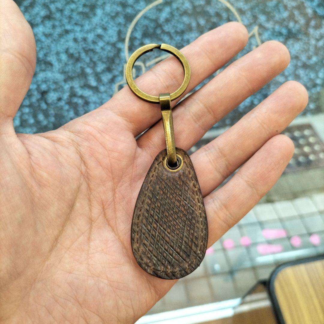 1786ロシアンカーフ　革タグナスカン2重リングD