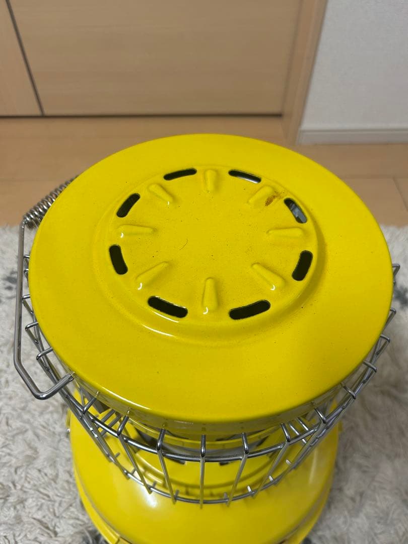 アラジン　ポータブルガスストーブ　イエロー