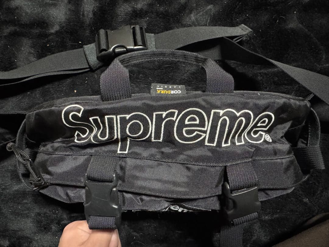 supreme シュプリーム　ウエストバッグ　ボディバッグ