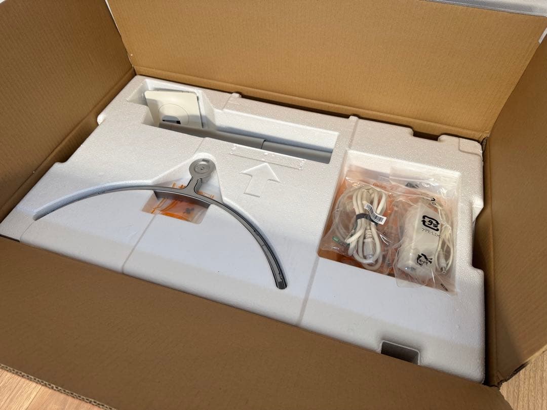 LG 4Kモニター 31.5インチ 32UN650-W