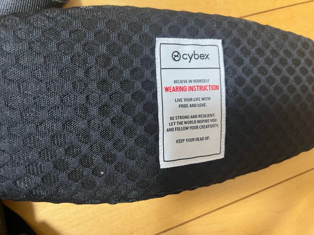 【美品】サイベックス コアキャリア 抱っこ紐 ブラック