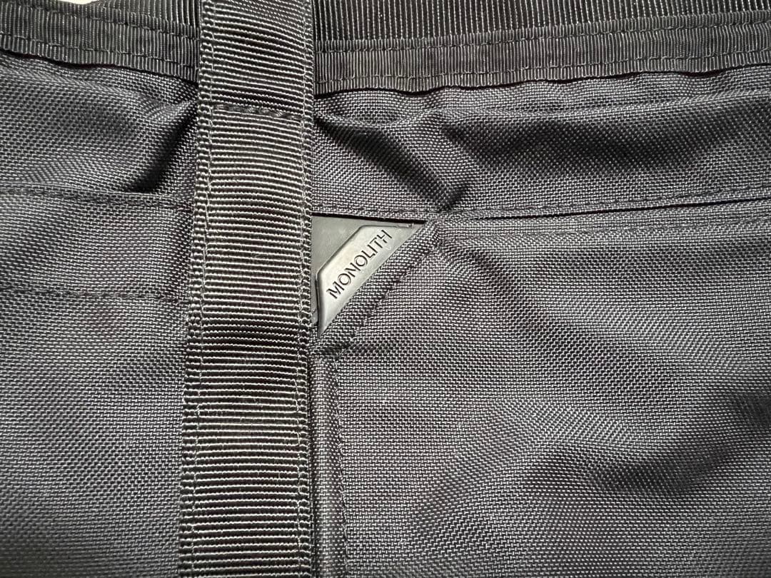 【！12/25-1/5発送できません】MONOLITH トートバッグ(S)