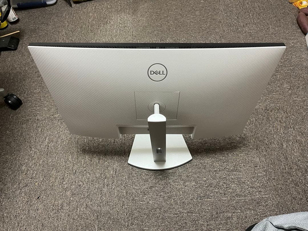 ディスプレイ・モニター本体 DELL S2721QS