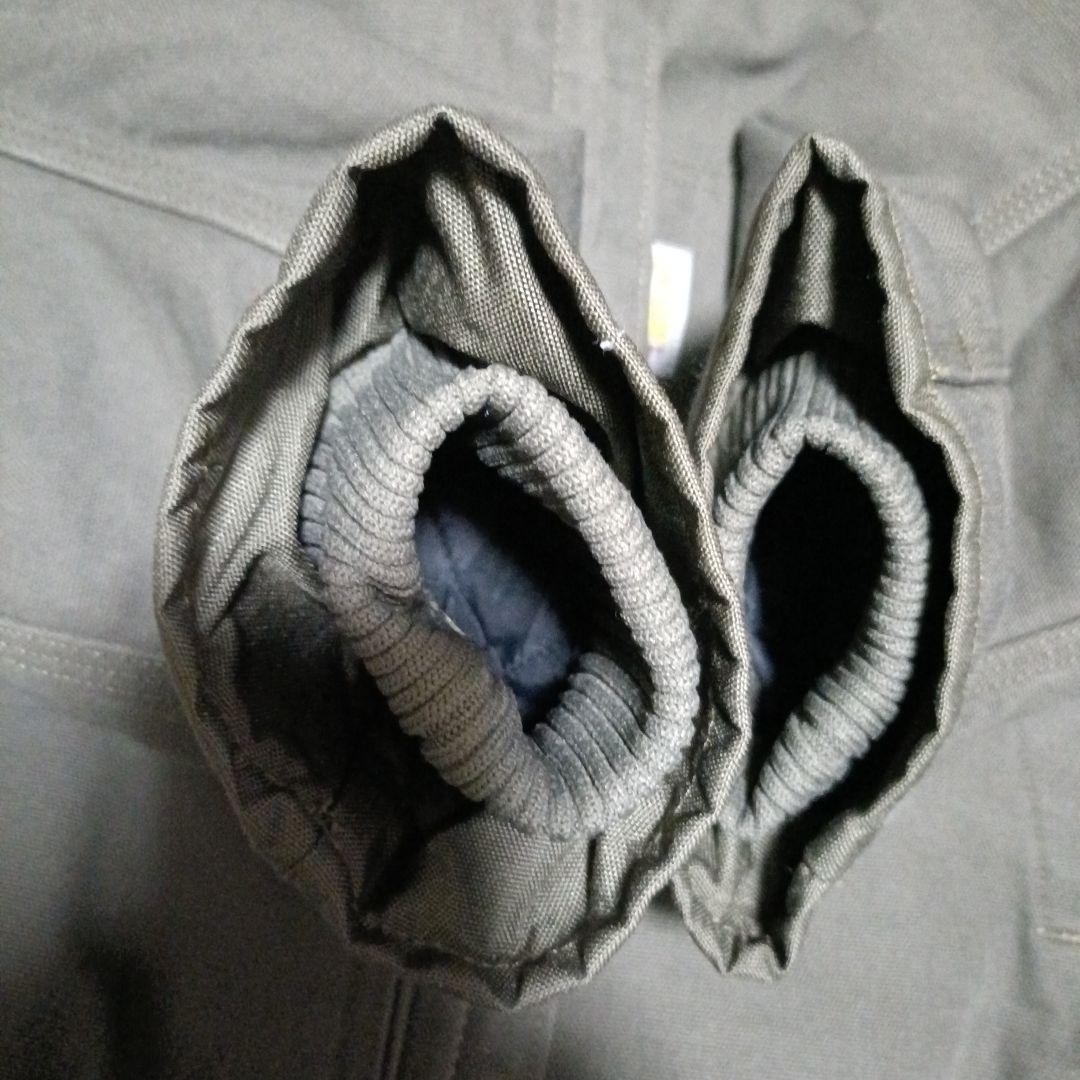 美品　カーハート　アクティブジャケット　グリーン