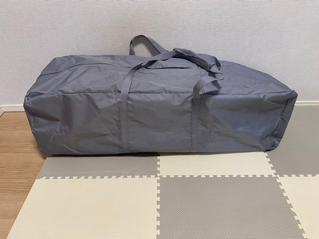 ★匿名配送★アップリカ　ココネルエアープラス　　グレー　ベビーベッド　折りたたみ