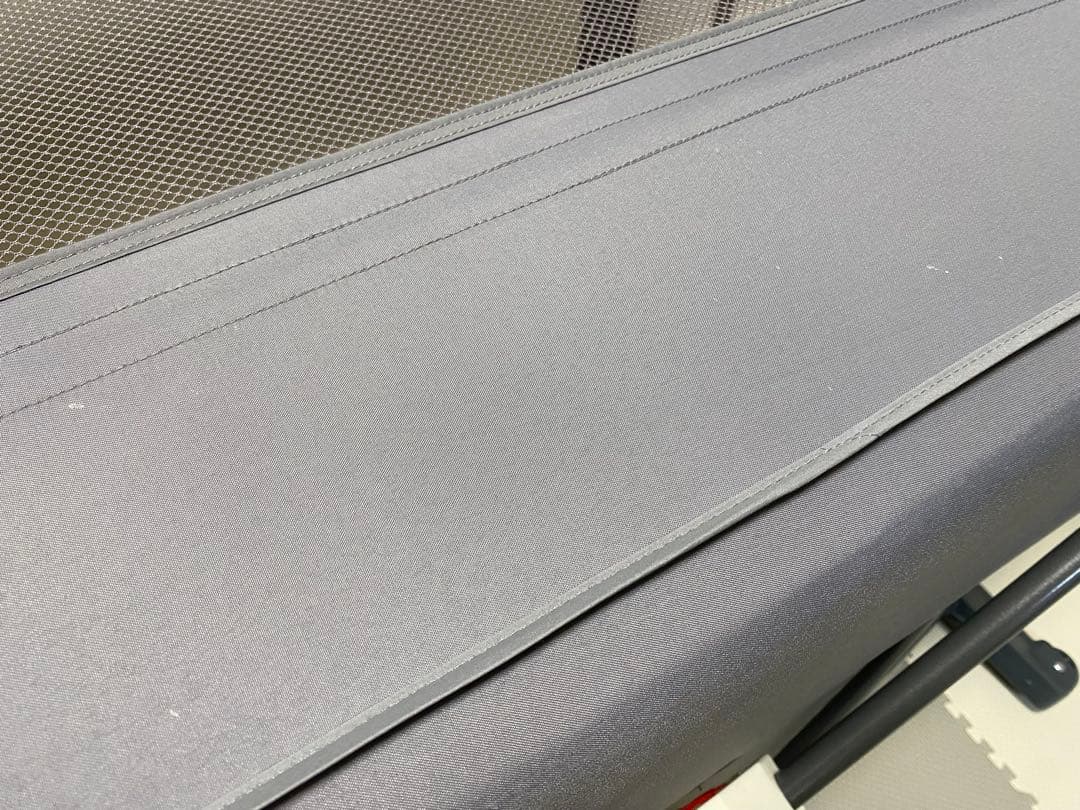 ★匿名配送★アップリカ　ココネルエアープラス　　グレー　ベビーベッド　折りたたみ