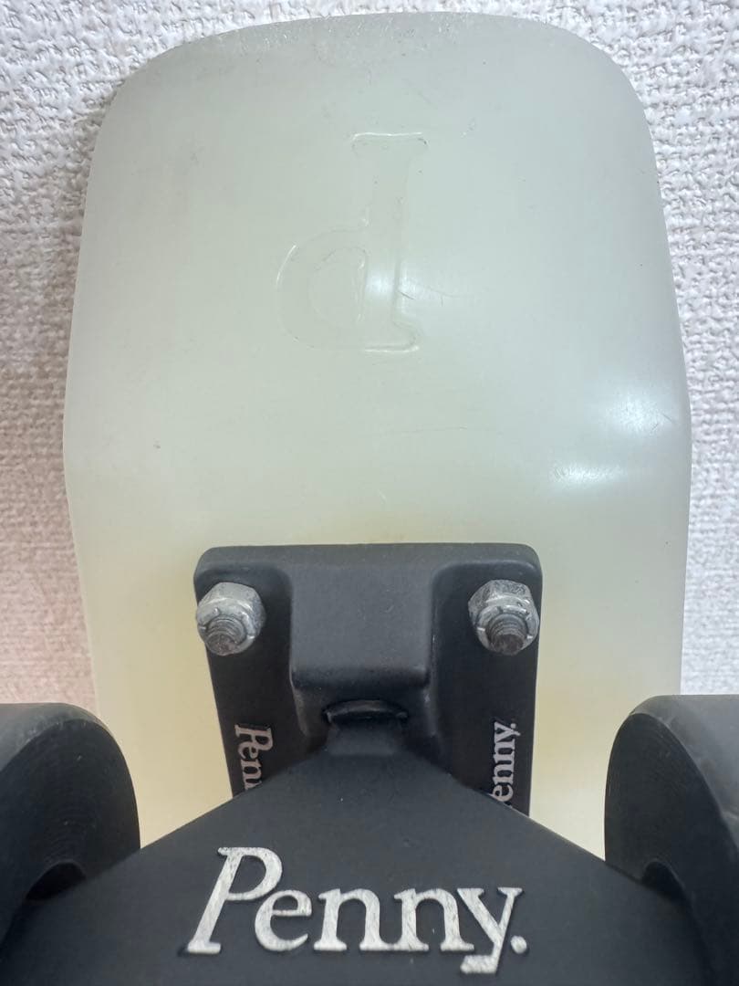 penny ペニー スケートボード 22インチ「蓄光」