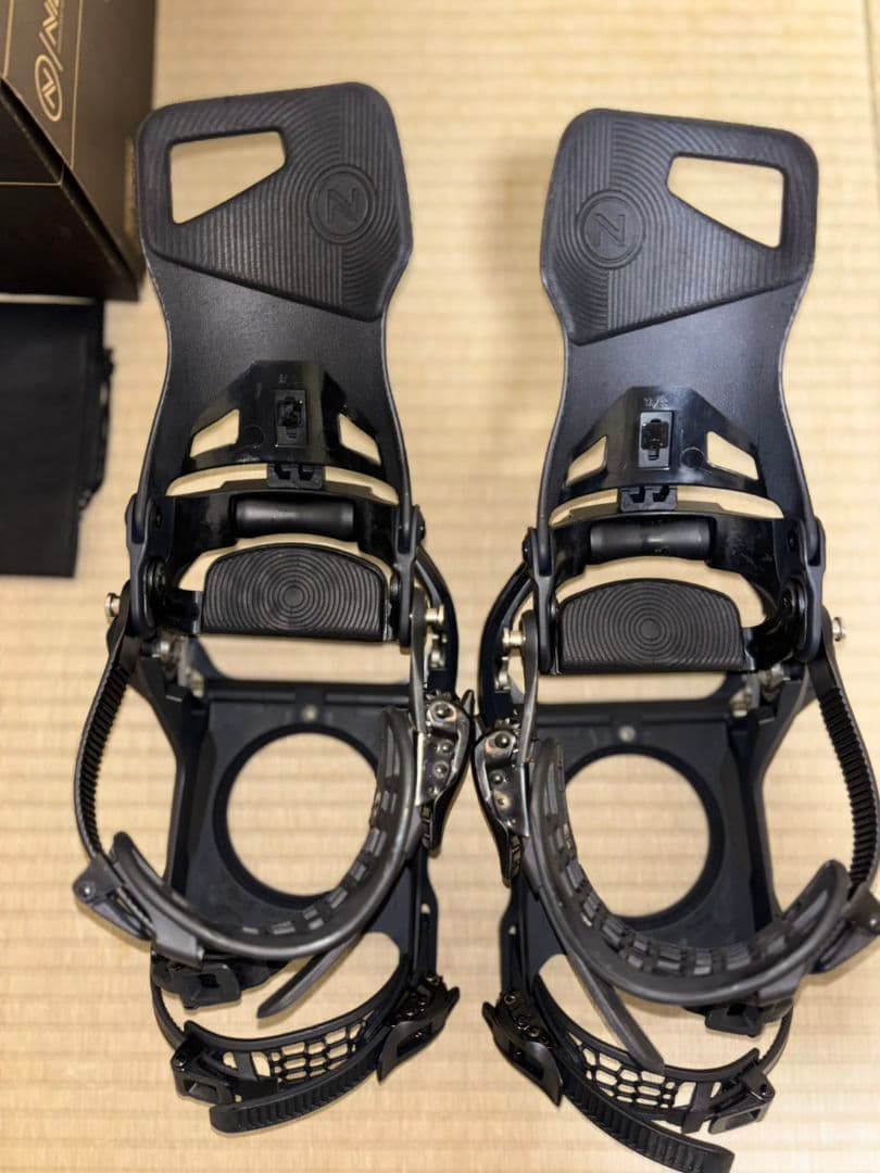 Nidecker Supermatic ビンディング Mサイズ ブラック