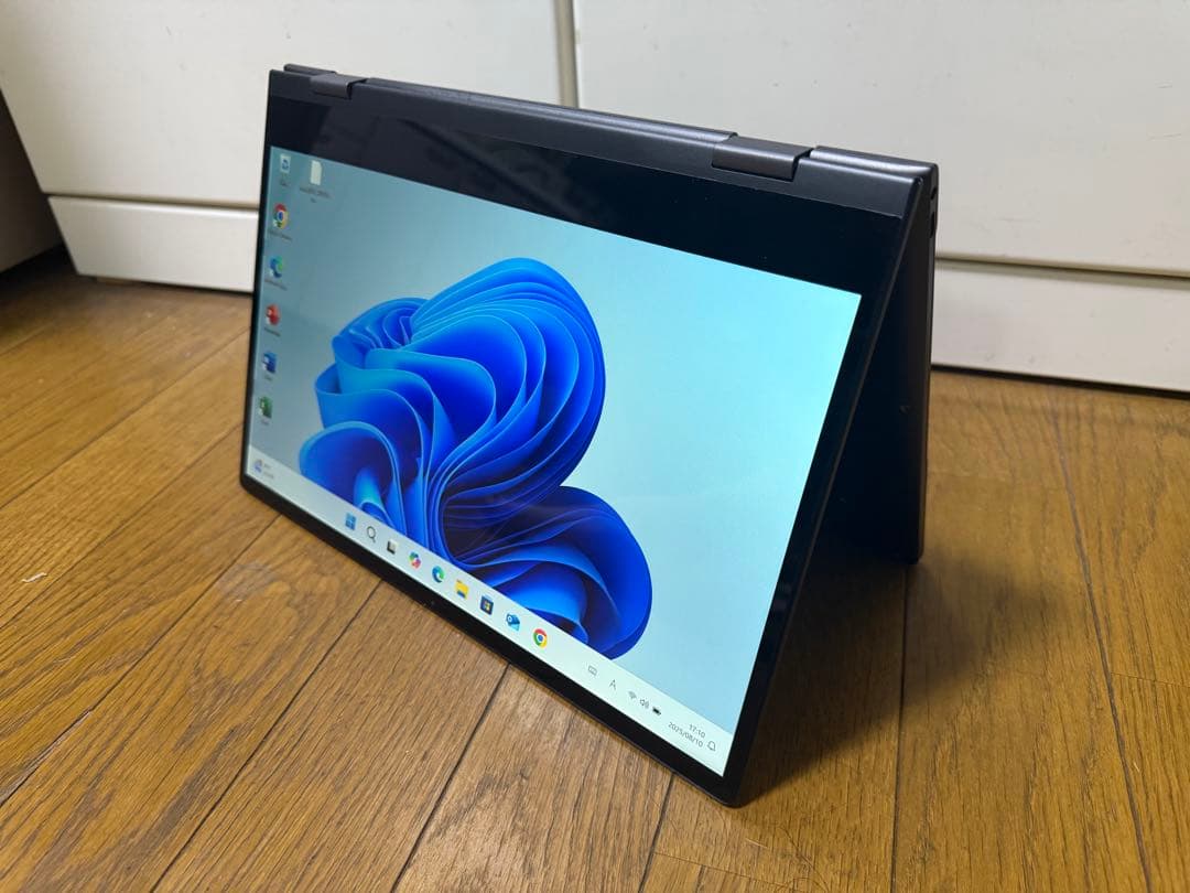 13.3型　ノートパソコン　　　　　タッチパネルoffice