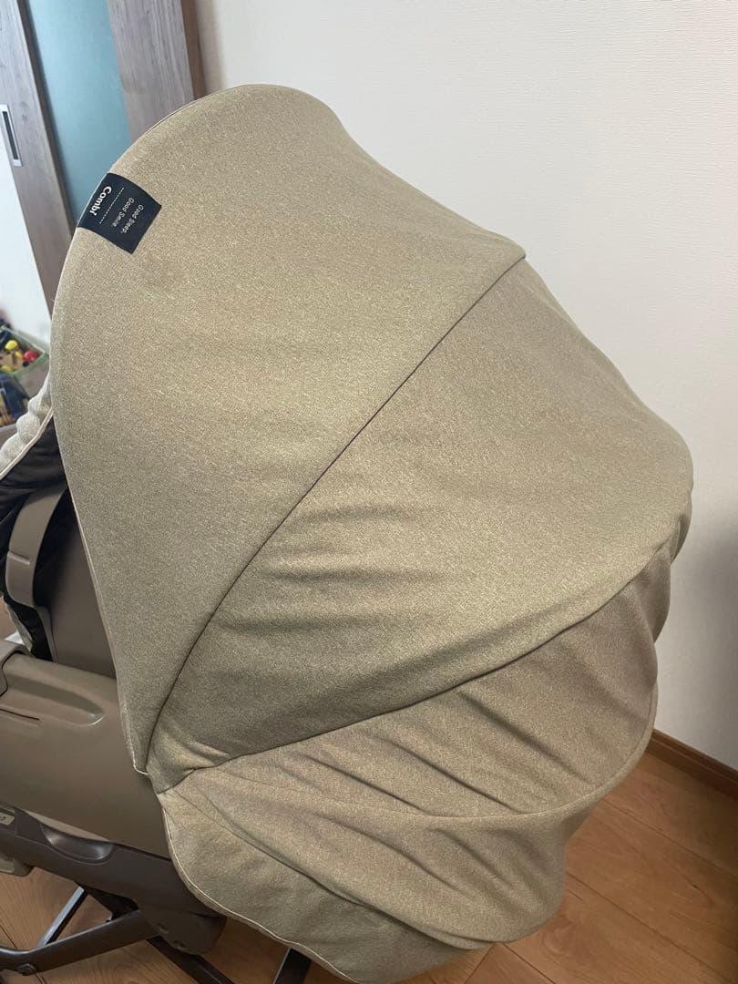 Combi コンビ　ネムリラ　AUTO SWING BEDi ドーム