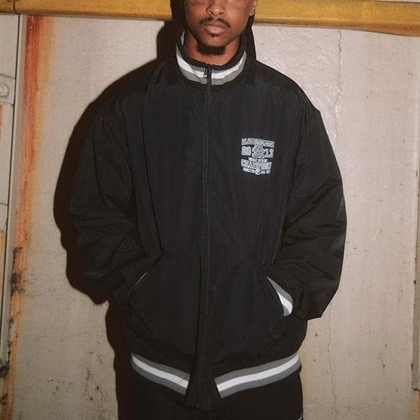 blakeyepatch　ロゴナイロンジャケット