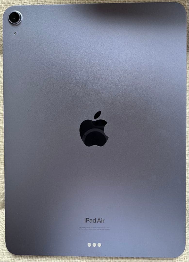 iPad Air第5世代　Wi-Fiモデル　64GB パープル