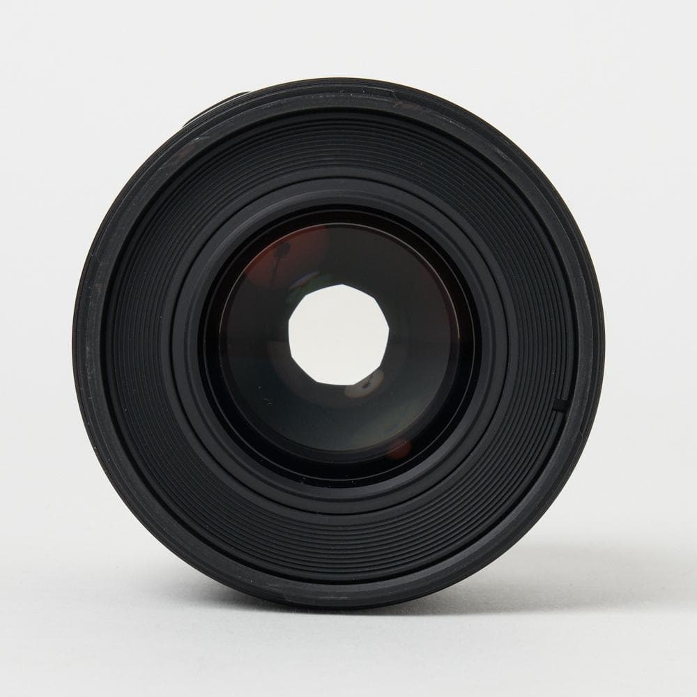 SAMYANG AF 50mm F1.4 FE II + レンズステーション