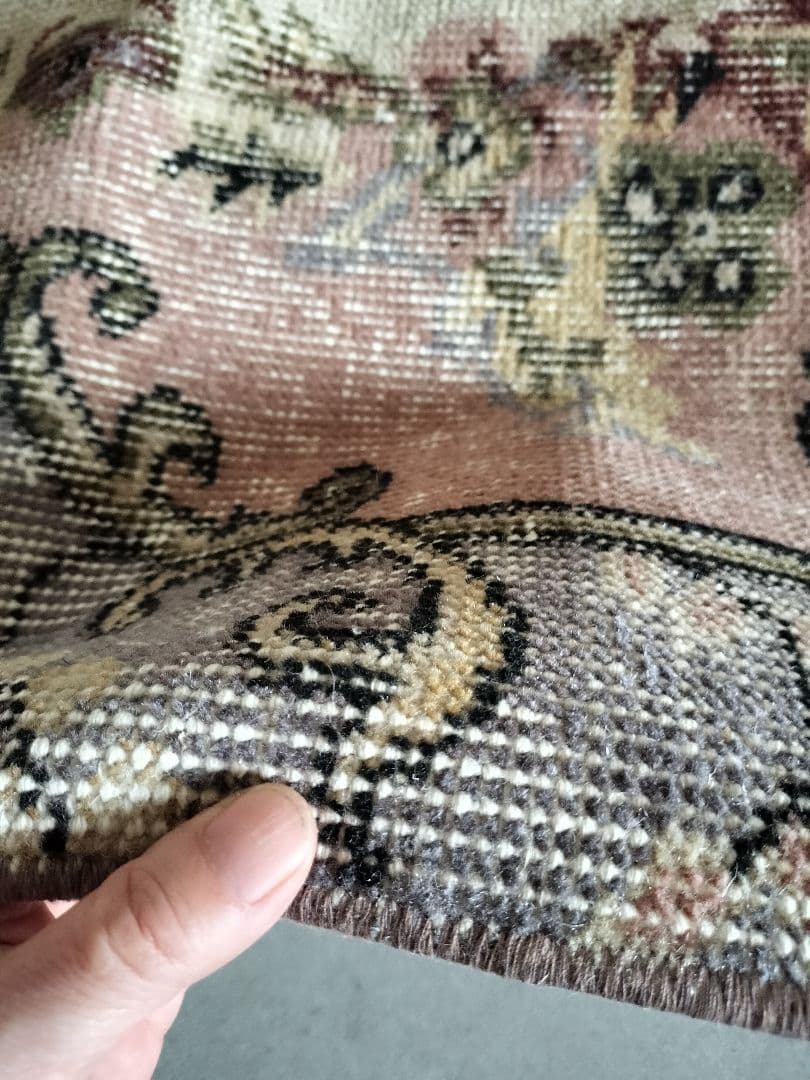 くすみピンクとグレーのヴィンテージトルコラグ　石田ゆり子さん　No.664