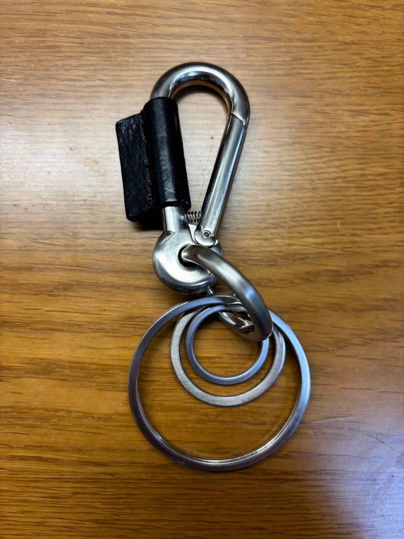 エンダースキーマ　カラナビ　キーリング