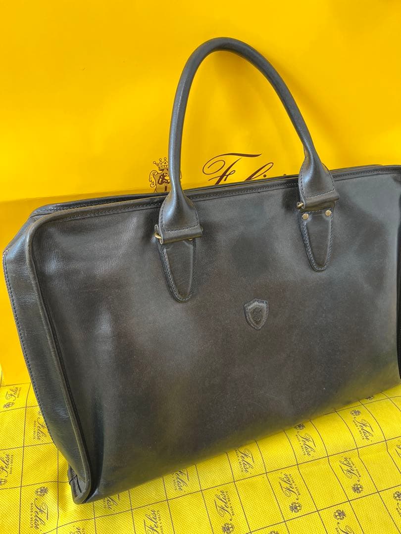 フェリージ　Felisi 本革　オールレザー