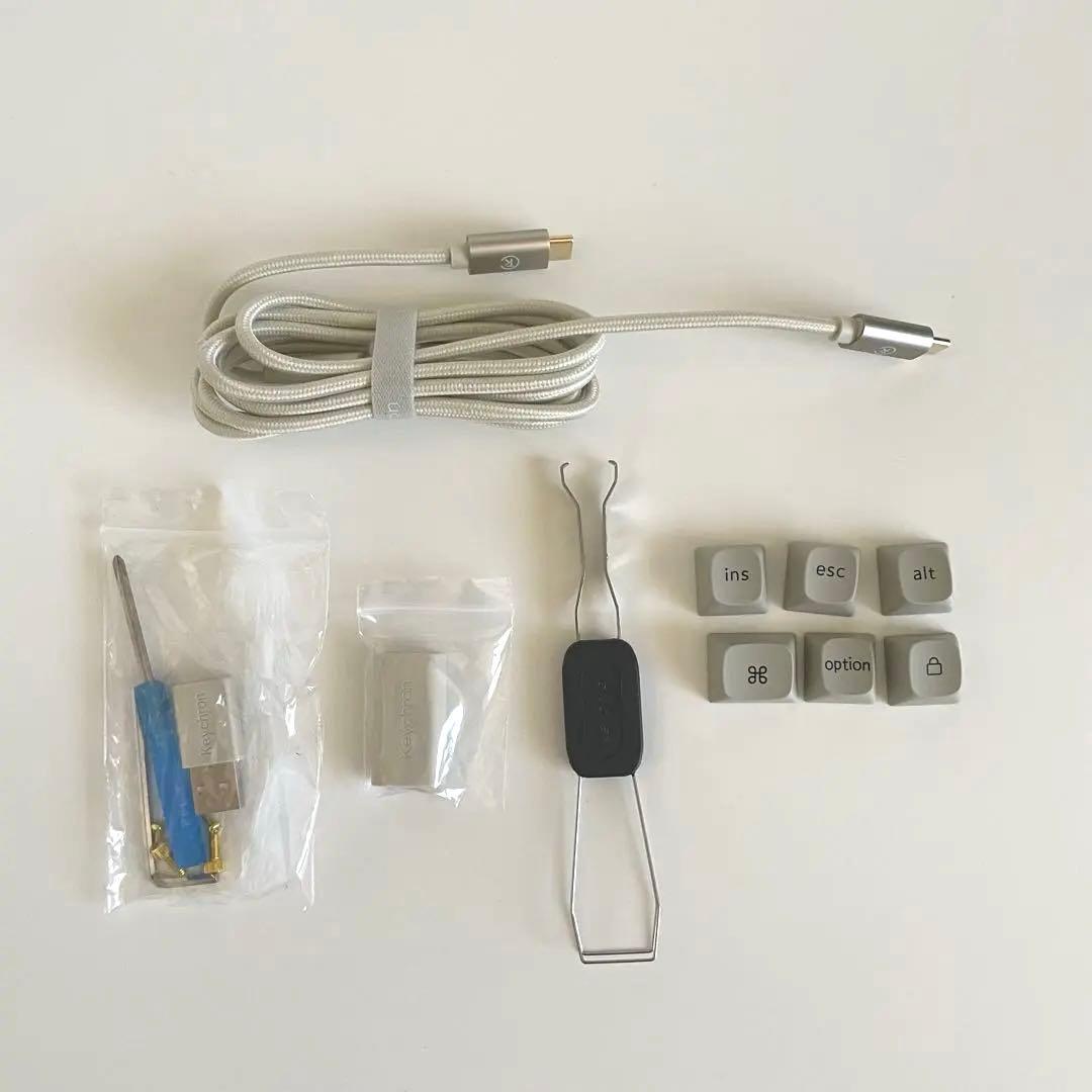 【美品】Keychron V1 Max JIS バナナ軸 レトロカラー