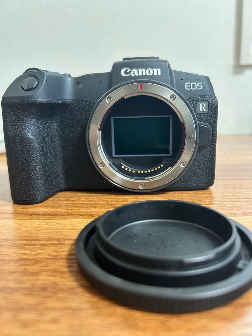 Canon EOS RP ミラーレスカメラ ボディ 付属品付き
