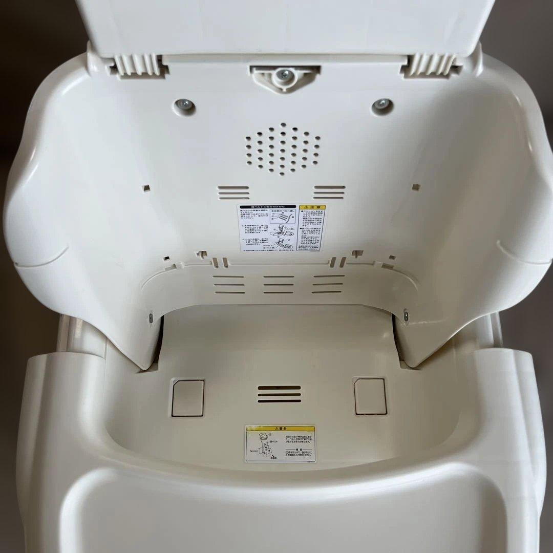 ⭐️お得良品◉⭐️コンビ　ハイローチェア　ルシエスAT⭐️別途追加購入新品替えベルト付