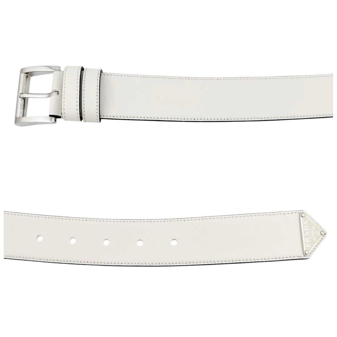 未使用級◇プラダ レザー トライアングルロゴ 三角プレート ホワイト ベルト