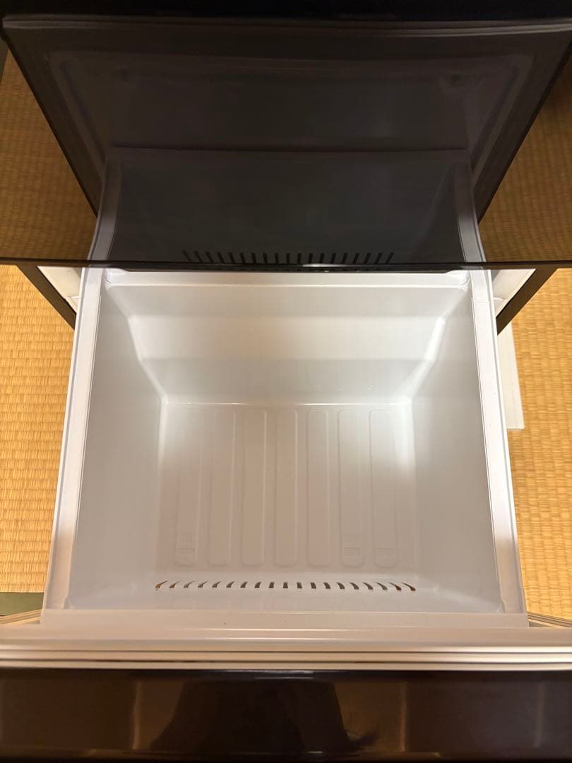 ※dai※三菱　冷凍冷蔵庫　MR-P15Z-B1 ブラック