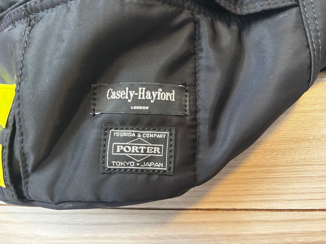Casely-Hayford×PORTERバーニーズニューヨーク限定ボディバッグ