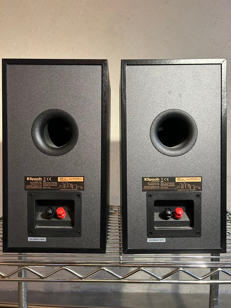 Klipsch ブラック ボックス型スピーカー