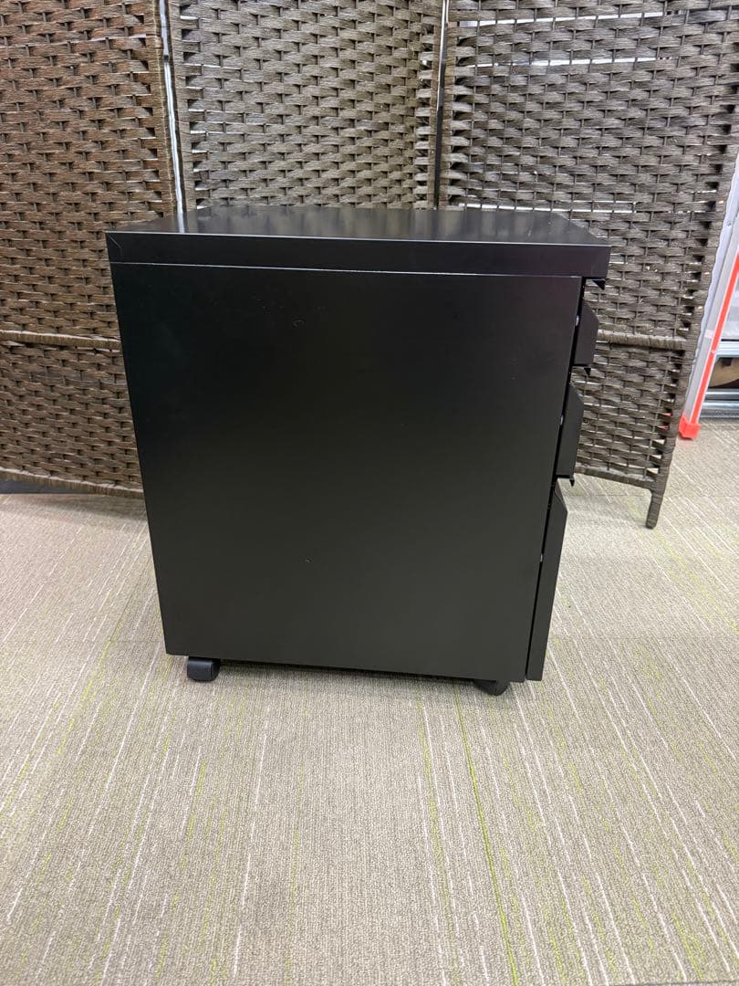 【洗浄消毒作業済】オフィスコム　オフィスワゴン　スチールデスクワゴン　鍵付き