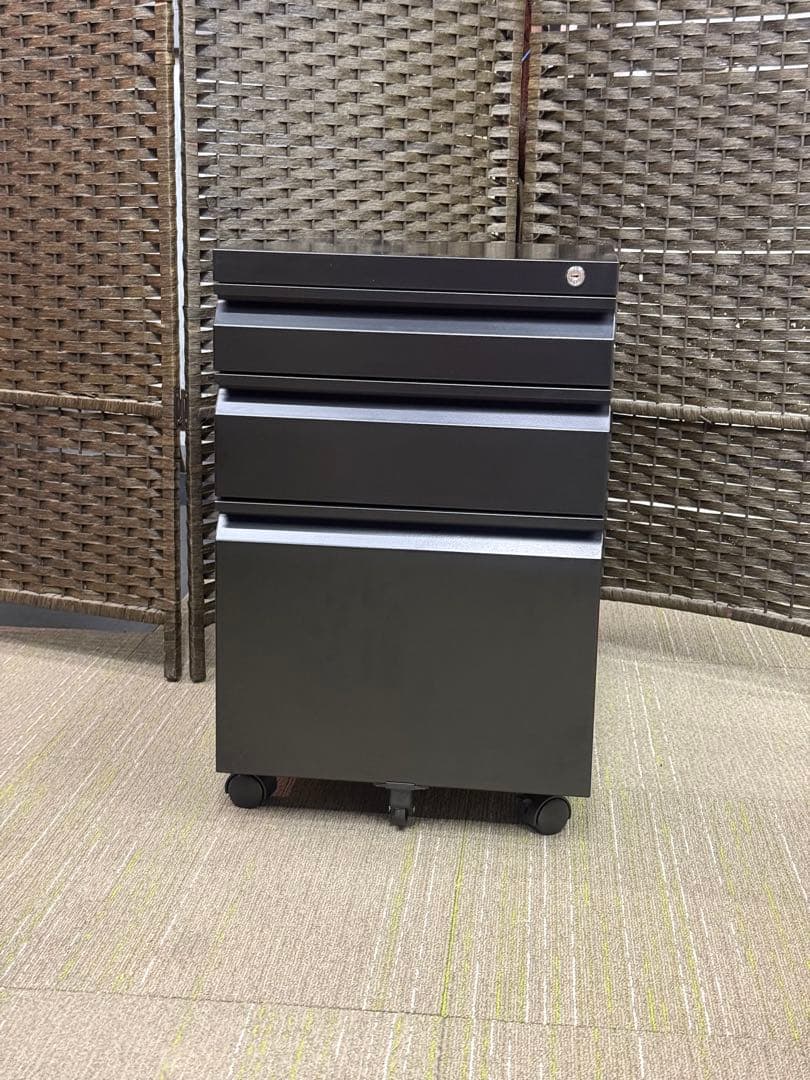 【洗浄消毒作業済】オフィスコム　オフィスワゴン　スチールデスクワゴン　鍵付き