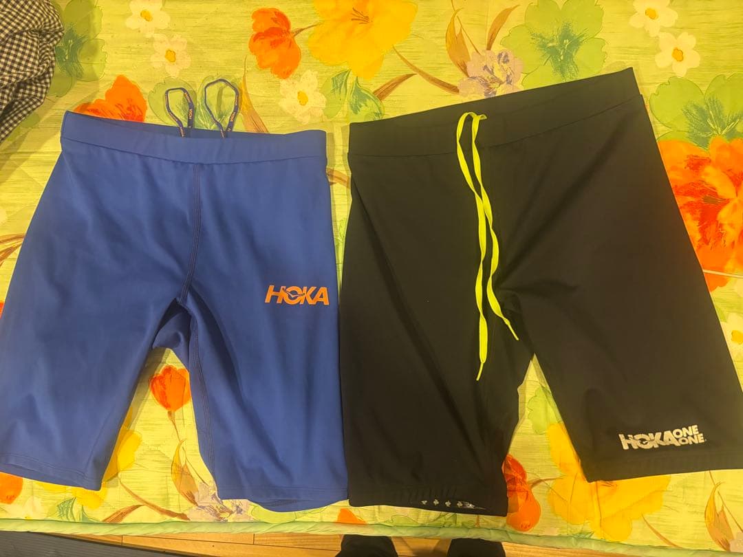 HOKA ランニングタイツ 2色セット