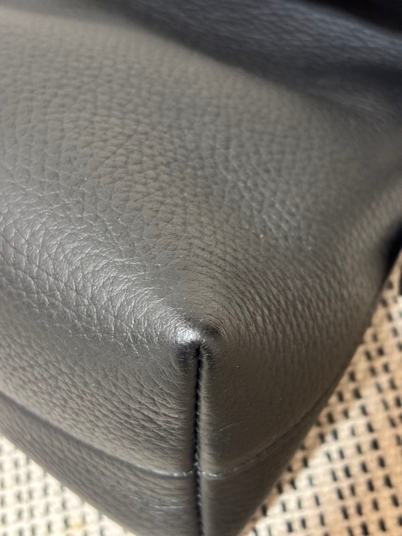 【美品】マルジェラ　5AC オールレザー　ショルダーバッグ　ブラック※値下げ不可