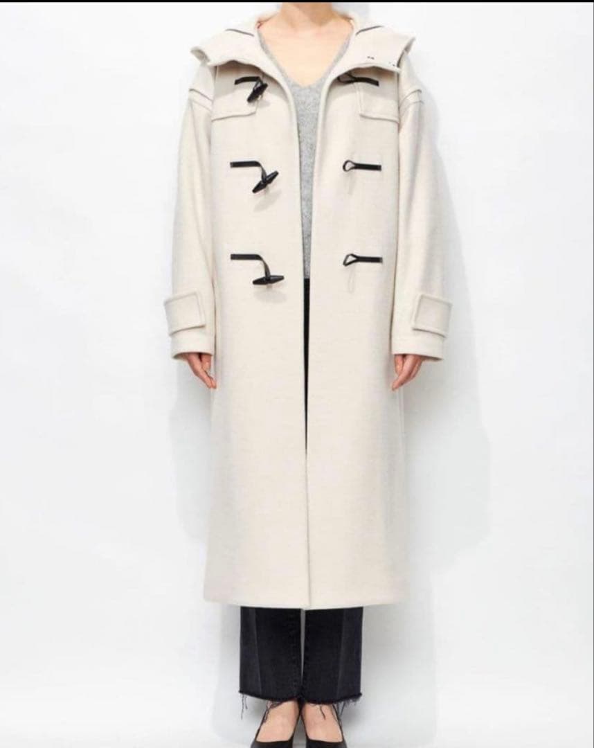 新品タグ付き★uncrave アンクレイヴ　白ダッフルコート ロング