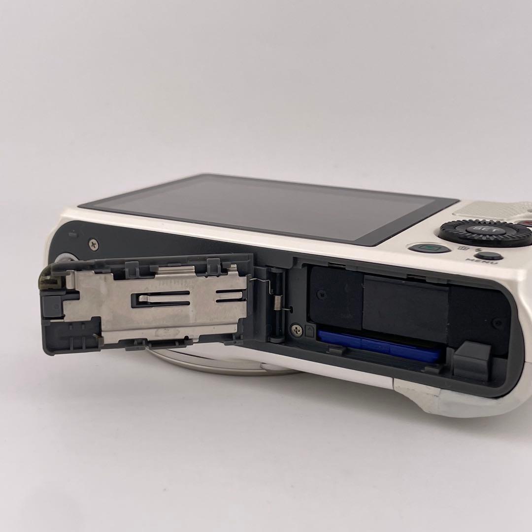 実写美⭕️美品【動作確認済】CASIO EX-ZR800　EXILIM