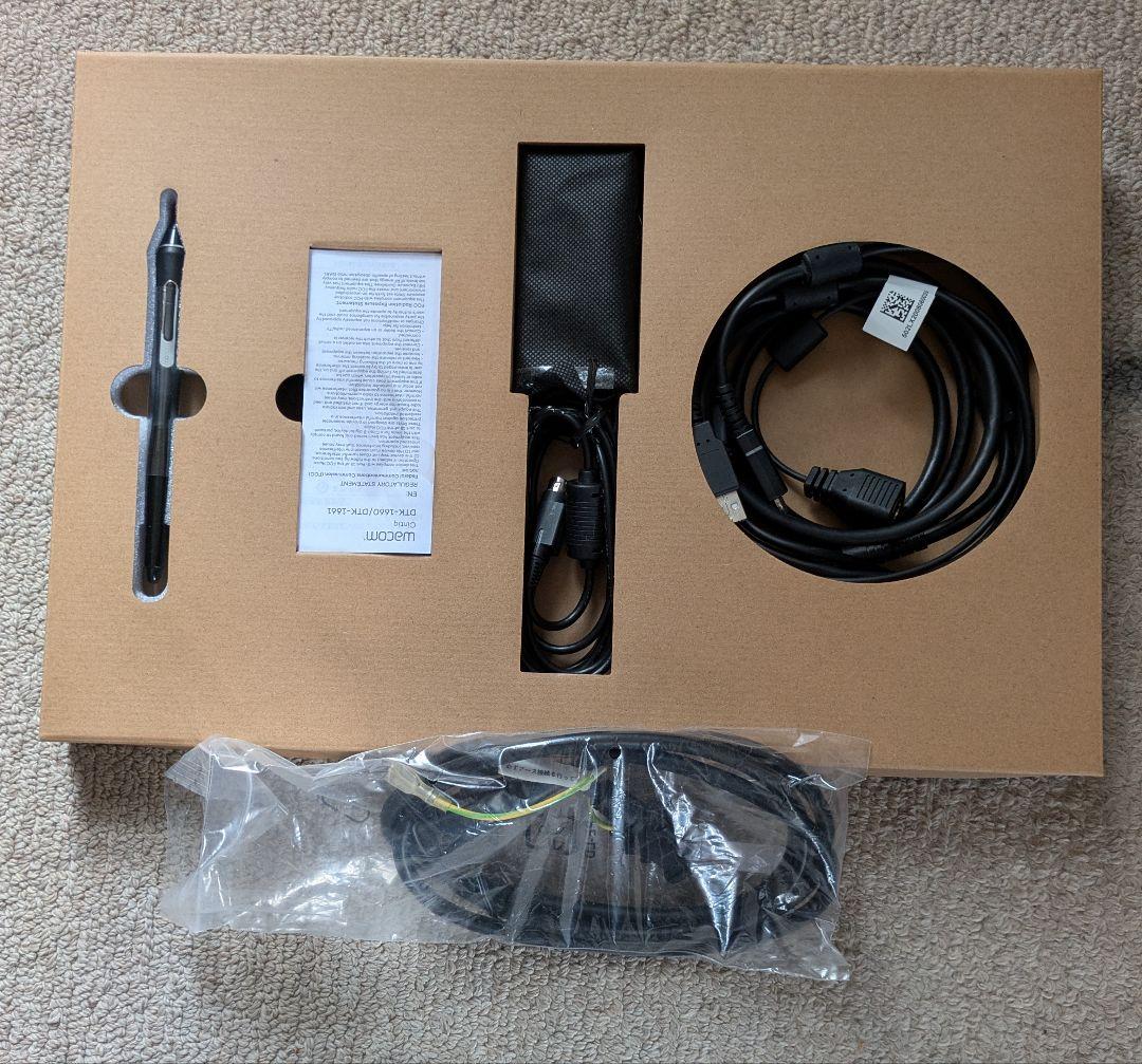 液タブ・ペンタブ wacom cintiq16