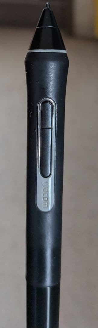 液タブ・ペンタブ wacom cintiq16