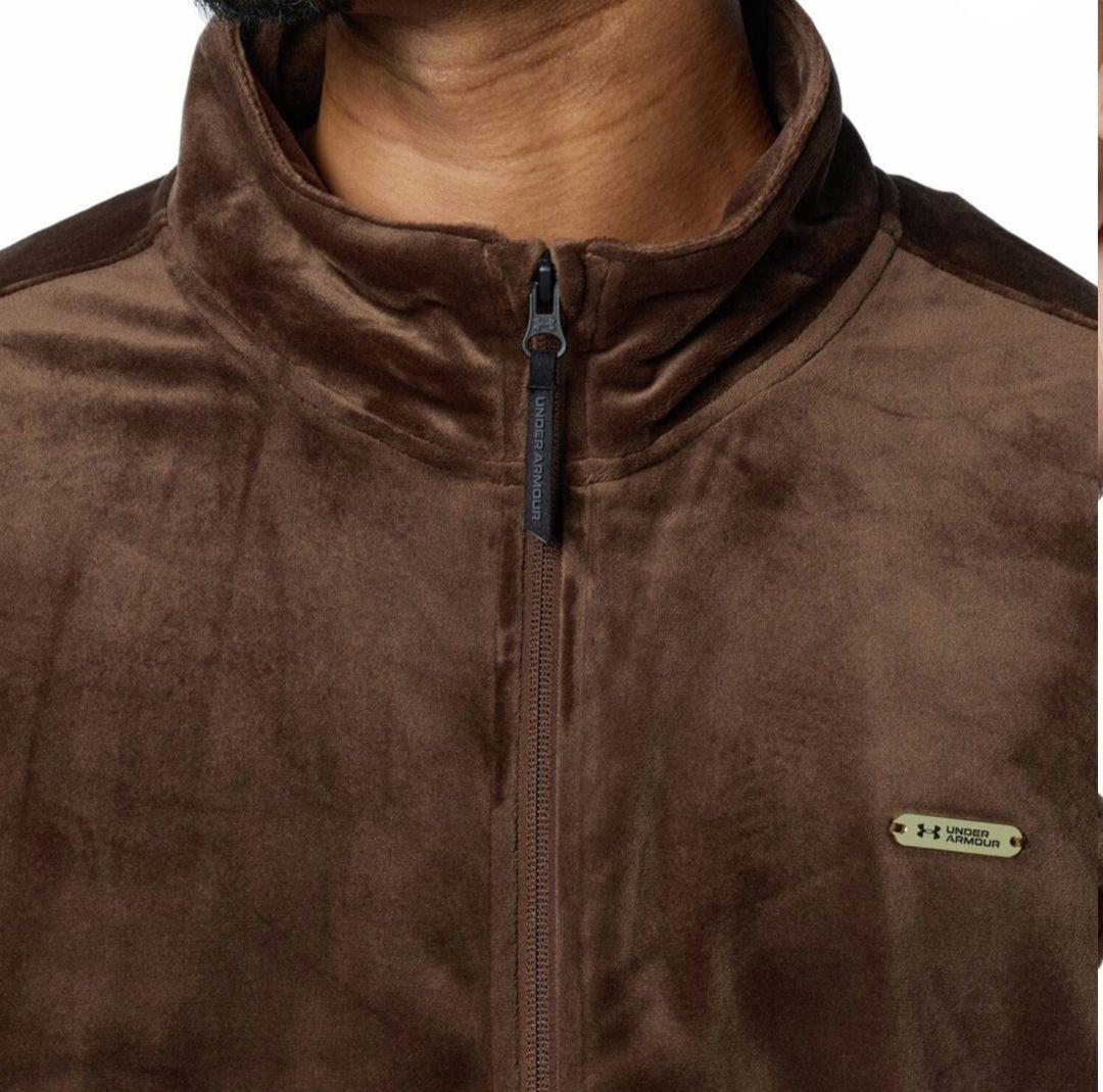 超美品！UNDER ARMOUR　ベロア　セットアップジャージジャケット・パンツ