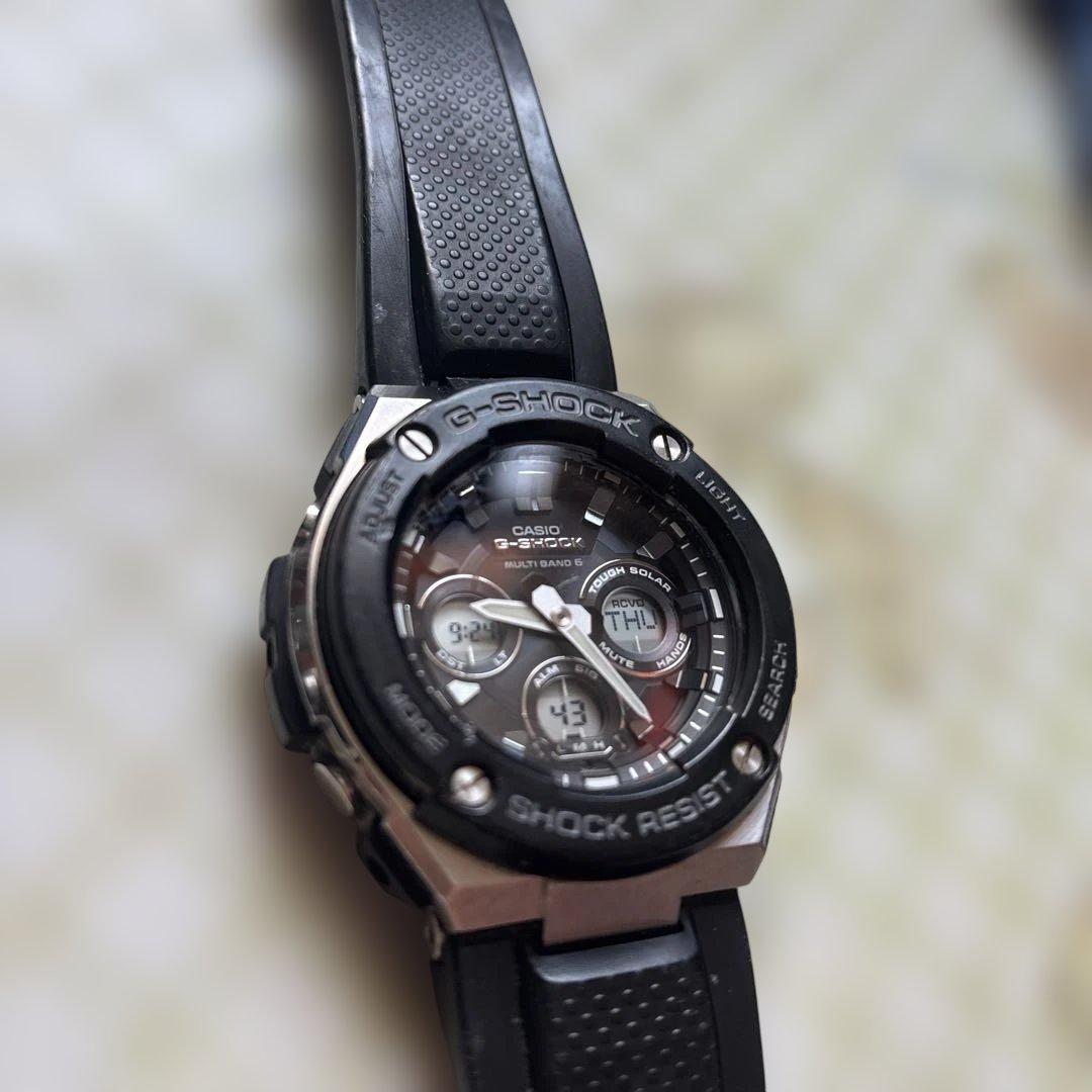 新*助様 G-SHOCK GSTーw300 電波ソーラー