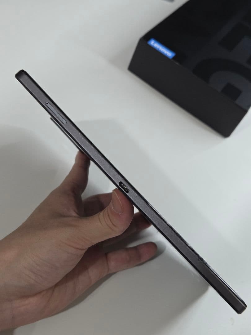 美品Lenovo legion Y700 2023 12GB/256GB ペン付