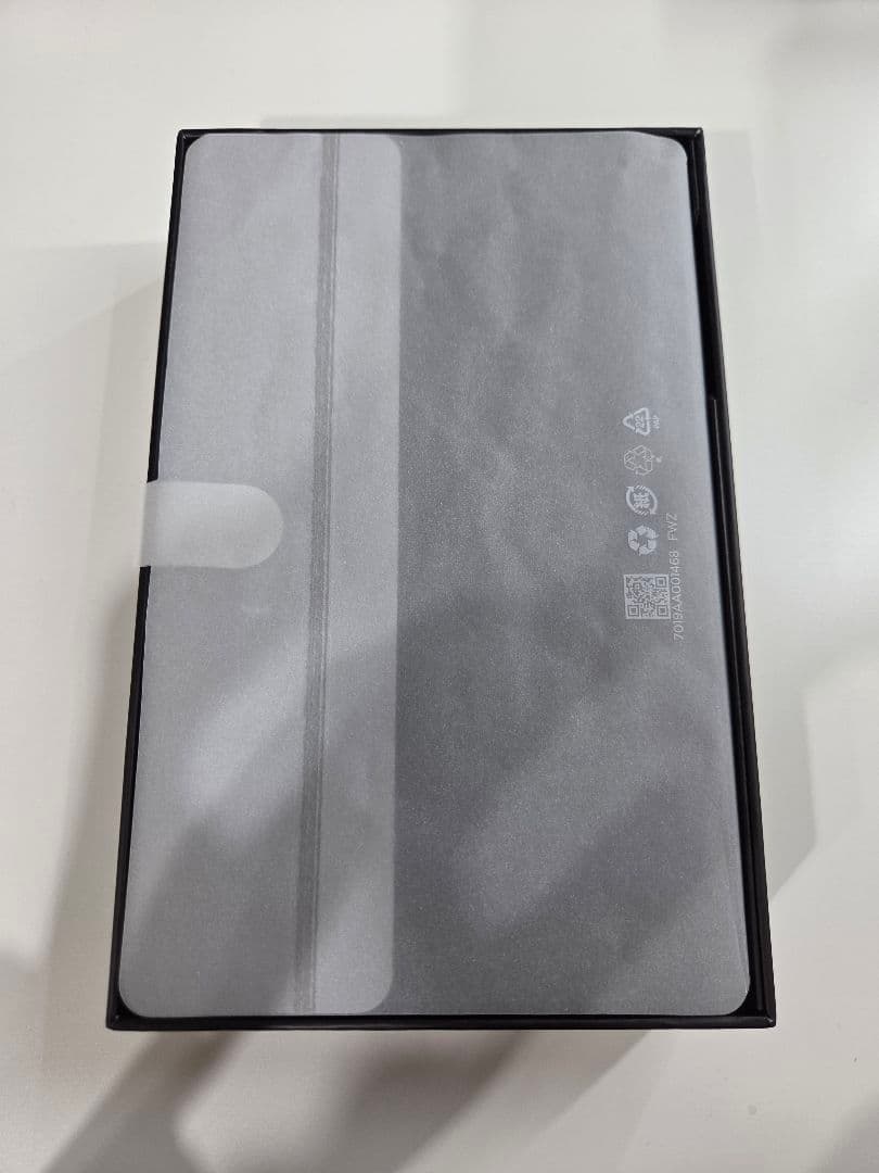 美品Lenovo legion Y700 2023 12GB/256GB ペン付