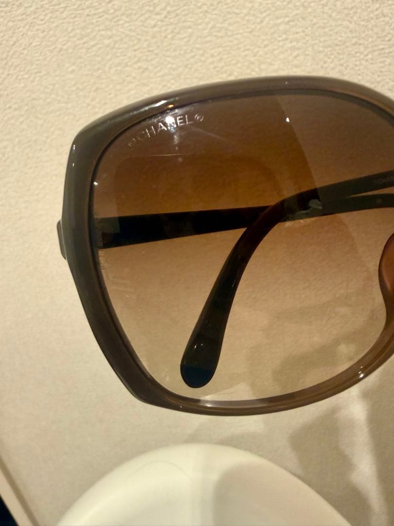 ホ*ト様 【美品】*⭐︎CHANEL ブラウン サングラス ケース付き ⭐︎*