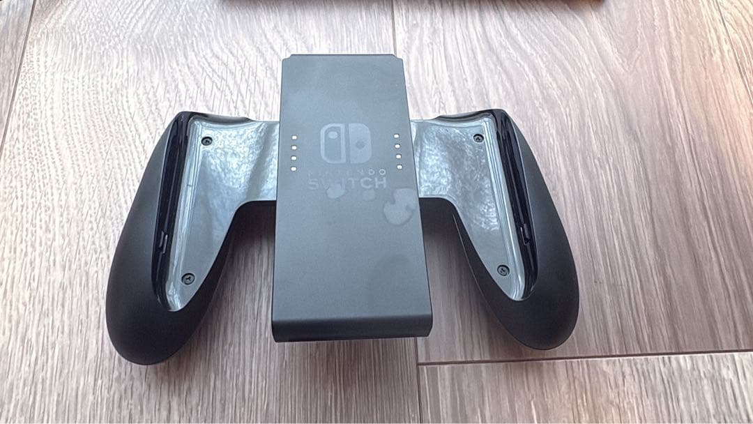 Nintendo Switch 本体 ＋ MicroSD(32GB)付