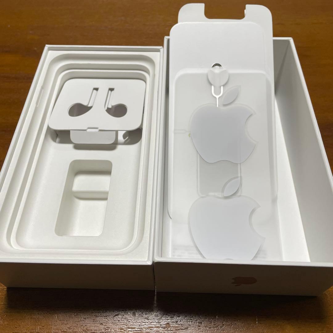 ジャンク品【画面割れ】iPhone 11 64GB ホワイト 本体