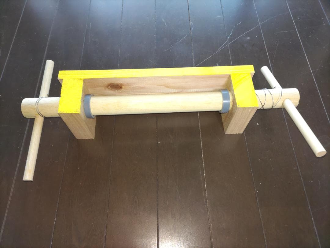 日本蜜蜂 重箱式巣箱4段 スライド底板 付巣門台座　スノコ＋スイスイスカッター