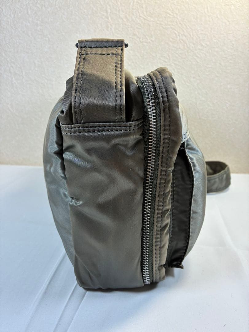 [未使用級] PORTER　タンカー　２層　ショルダーバッグ　M　シルバーグレー